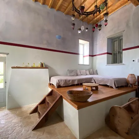 Ferienhaus Kasa Antika Meyísti